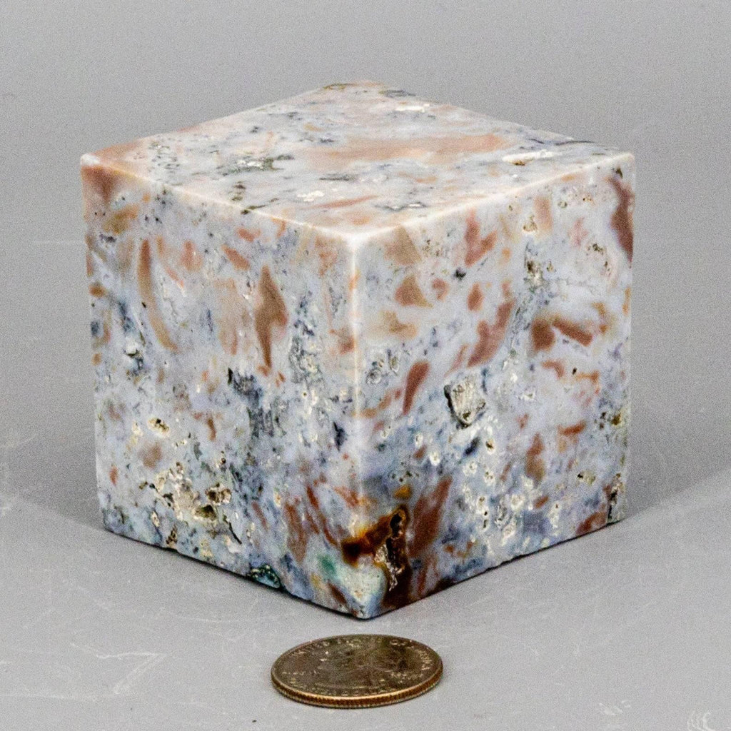 Agate Cube w/t Cut Corner 464g