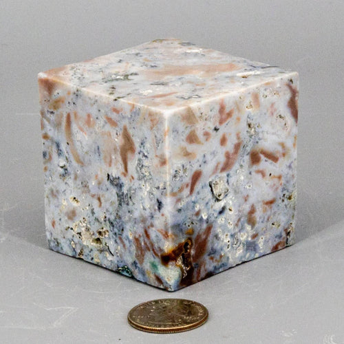 Agate Cube w/t Cut Corner 464g