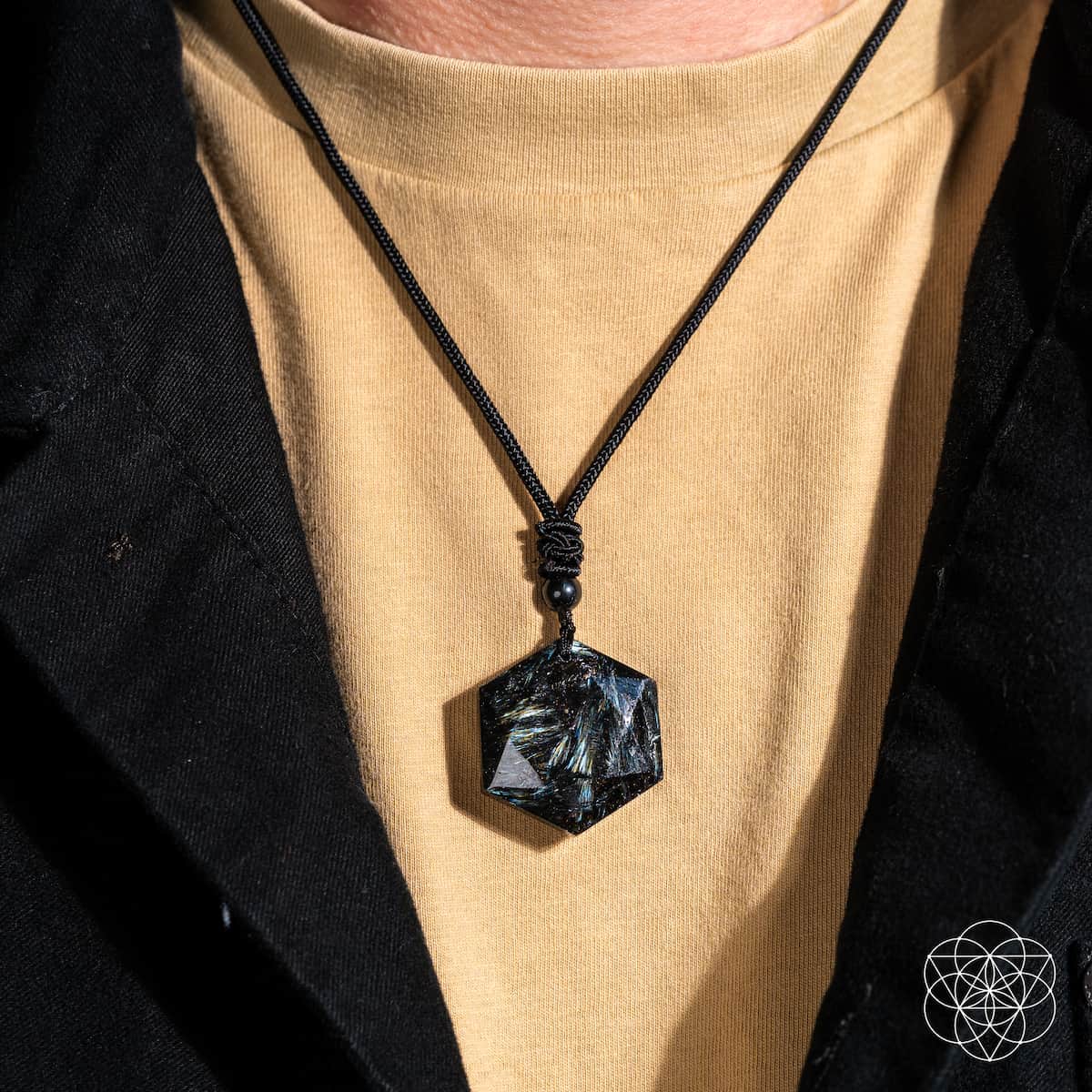 Arfvedsonite Vision Stone Pendant for Clarity