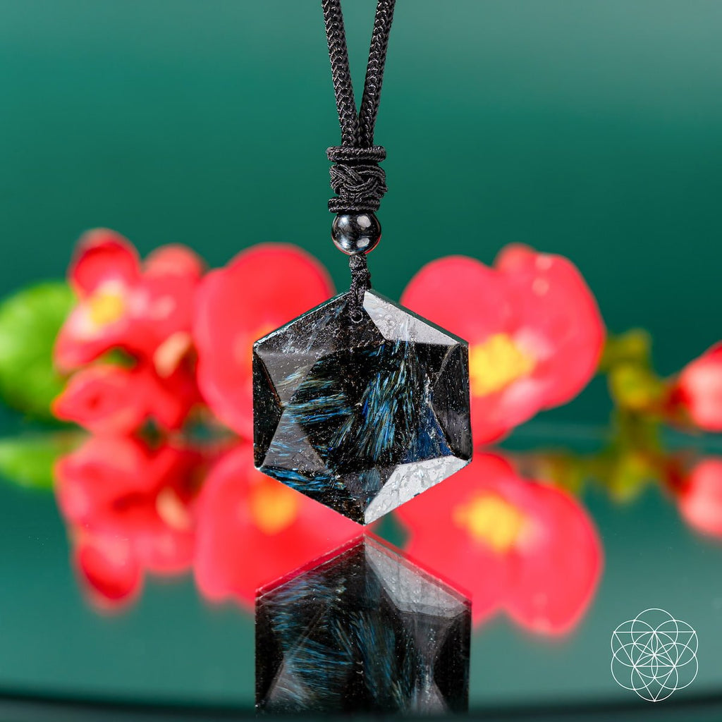 Arfvedsonite Vision Stone Pendant for Clarity